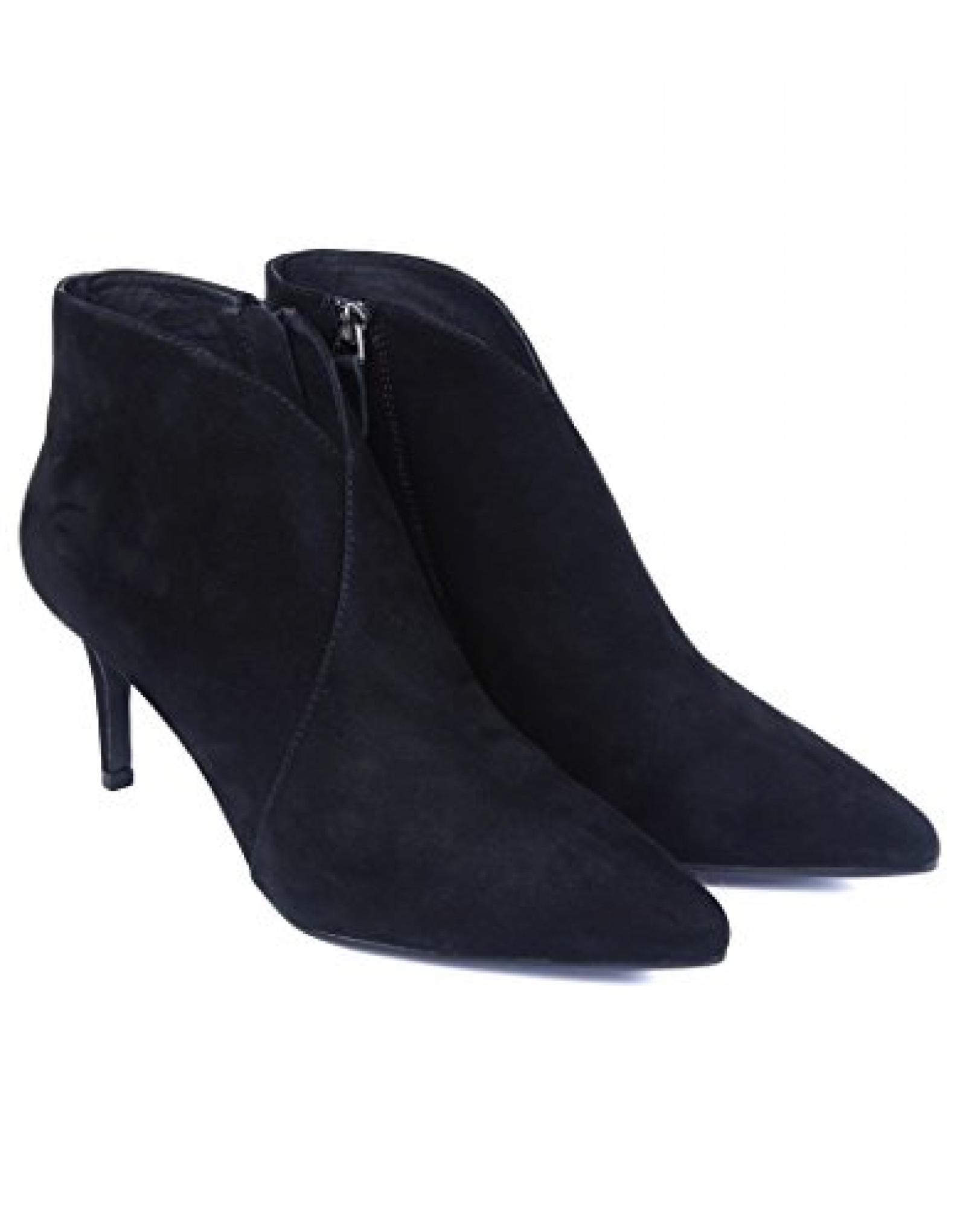 Lola Cruz Ladies Nubuck Tulip Boot - Black 